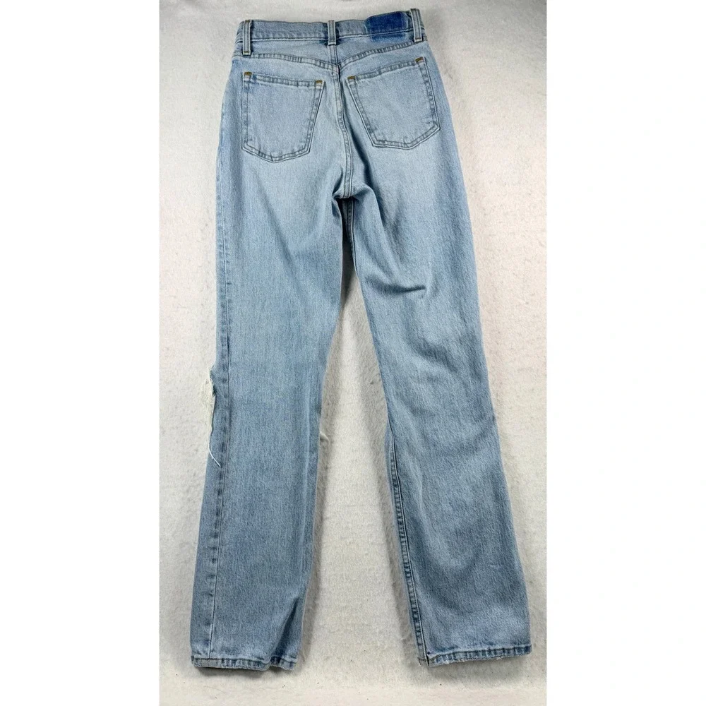 Abercrombie & Fitch 90s Ultra High Rise Straight Ripped Jeans Light Wash 25 0R